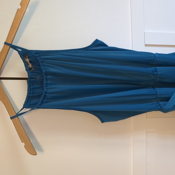 Satin halter top with ruffle on the bias! - Picture 2 of 4